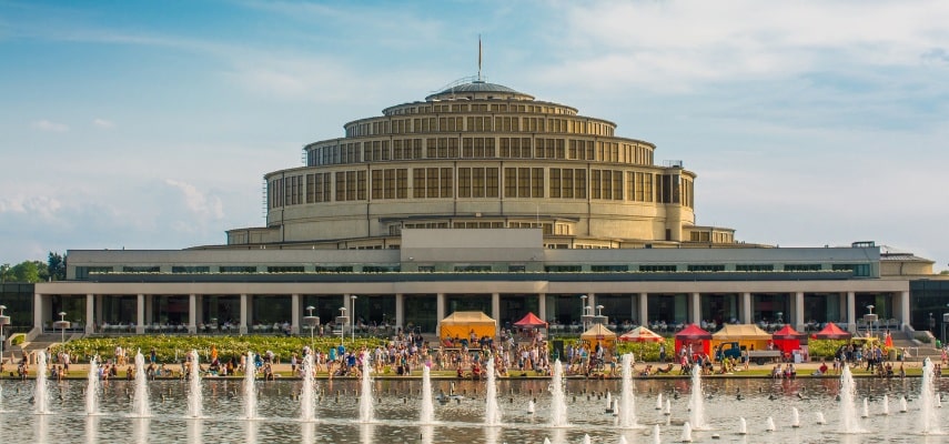 The ribbed reinforced-concrete dome of Max Berg's Centennial Hall in Wrocław, completed in 1913.